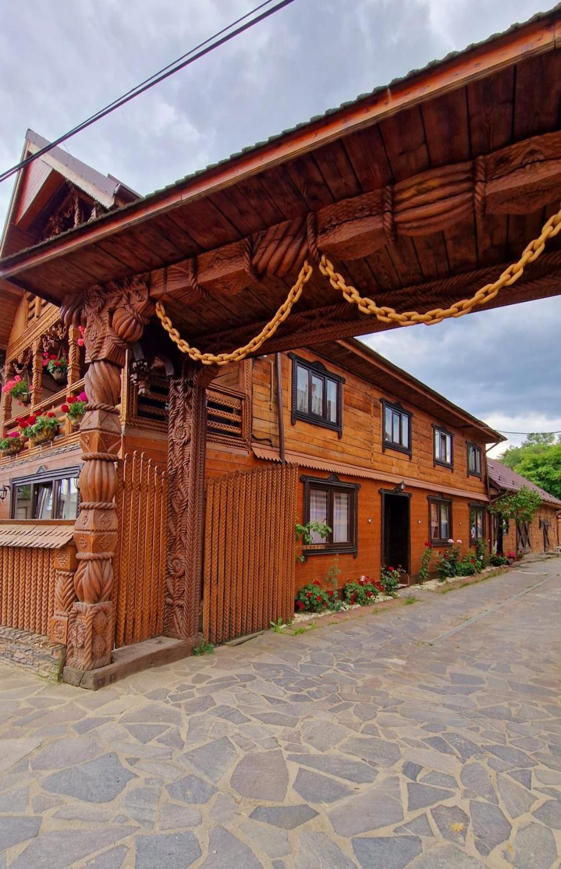 Pensiunea Rustic Oncesti Exterior photo